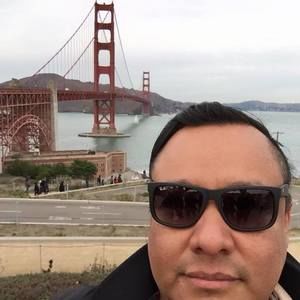 Meet your Posher, Victor